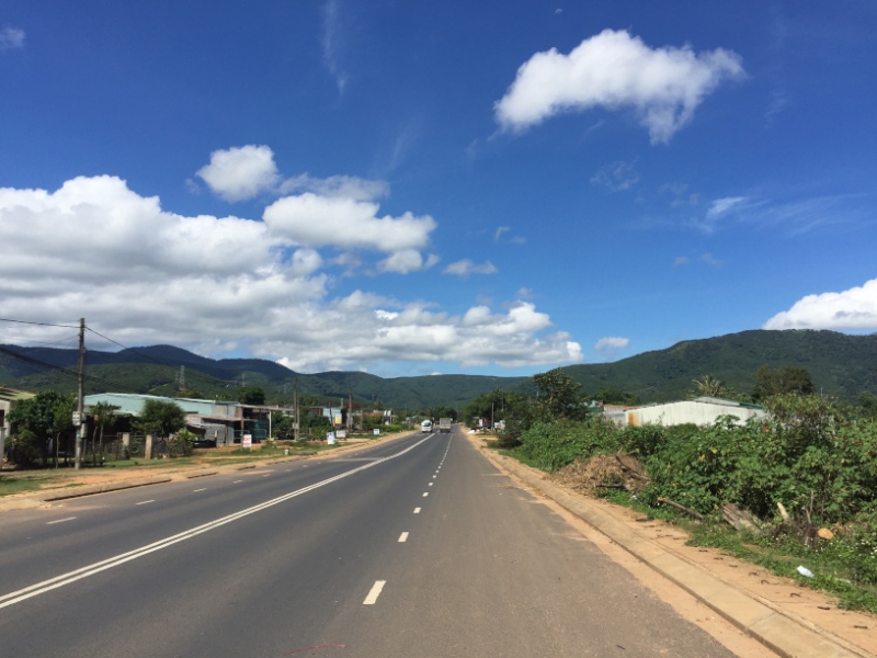 8728  10-6-19 road