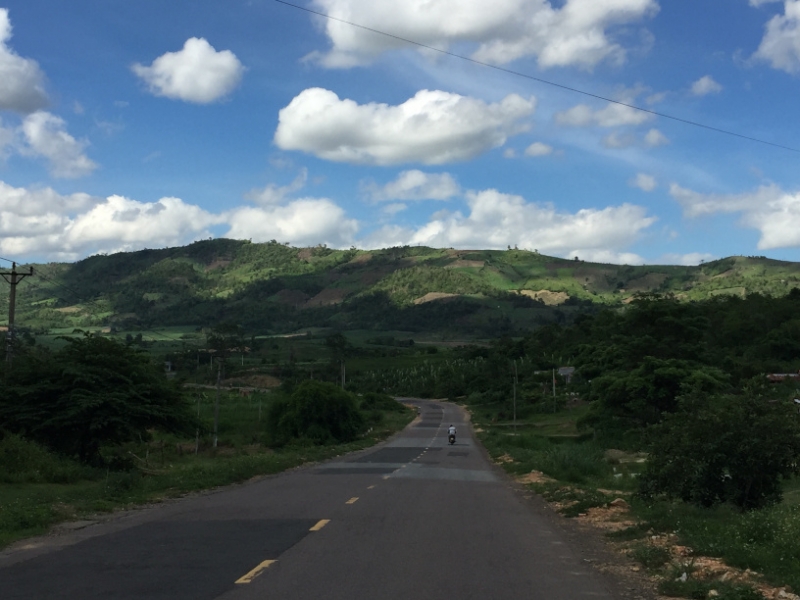 8733  10-6-19 road