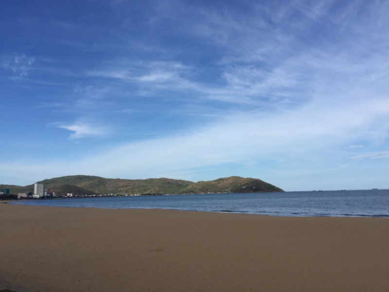 8825  12-6-19 beach