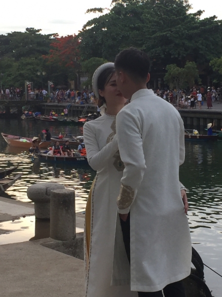 8930 17-6-19 wedding