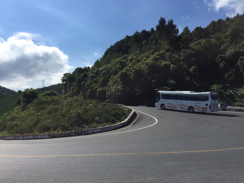 8992 19-6-19 coach