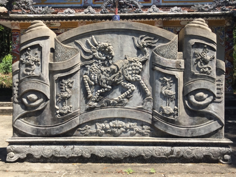 9028 20-6-19 carving