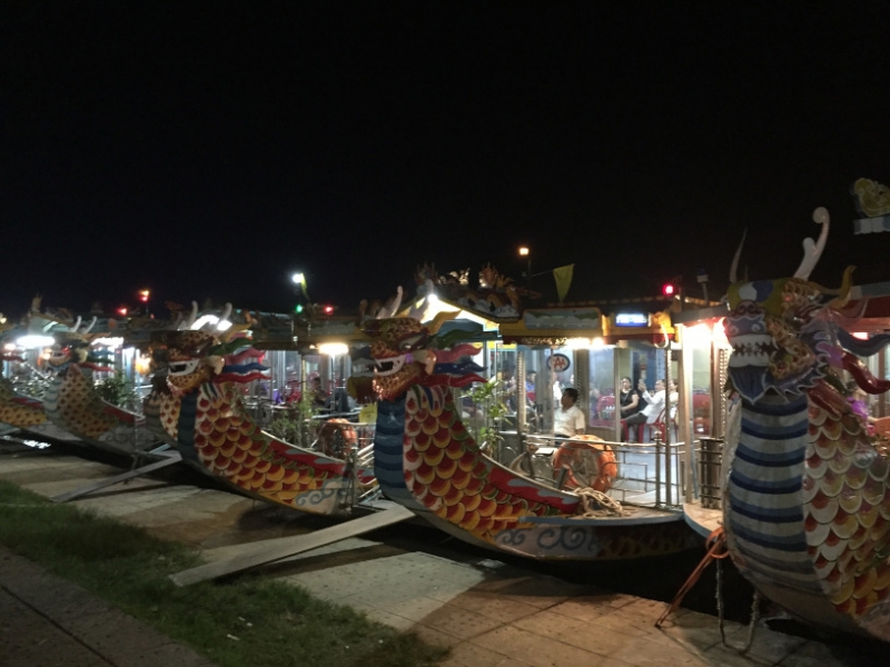 9055 20-6-19 dragon boats