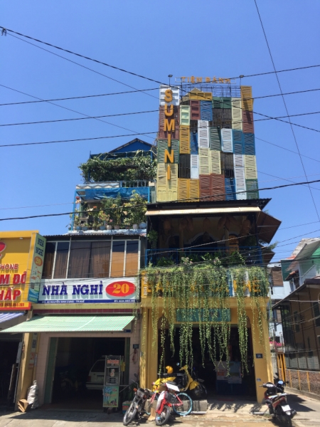 9066 21-6-19 building