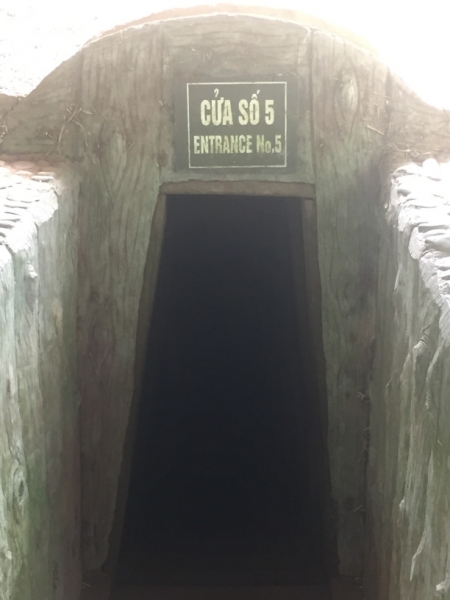 9153 25-6-19 tunnel entrance
