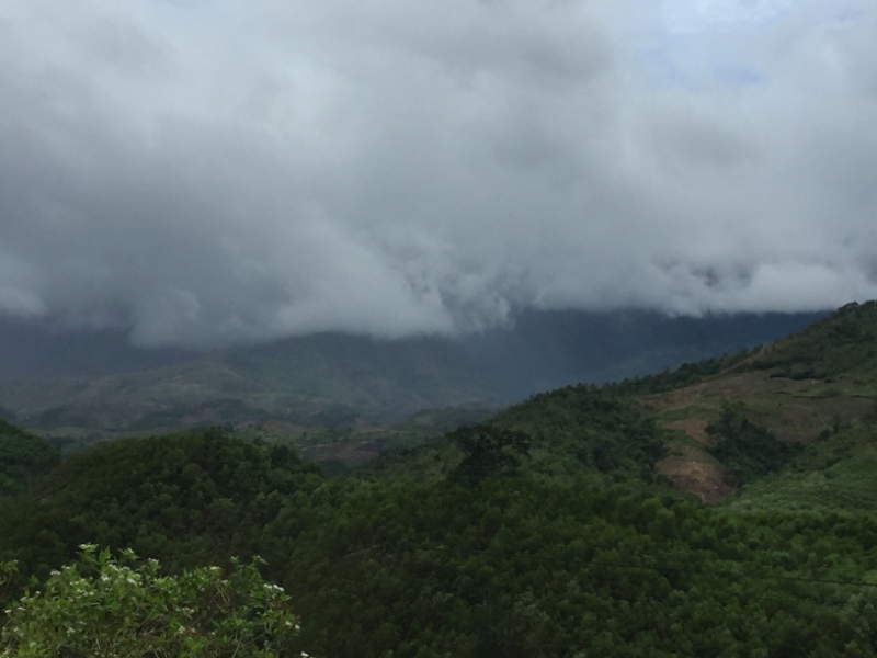 9281 4-7-19 clouds