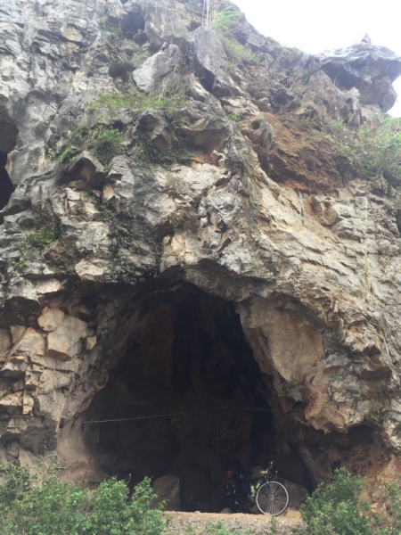 9284 4-7-19 cave