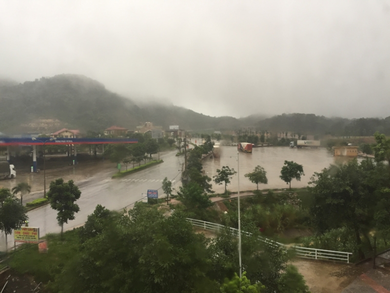 9298 4-7-19 rain virw