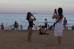 8839  13-6-19 beach