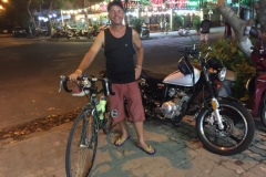 8974 18-6-19 motorbikes