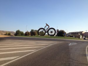 0549-cycle-statue