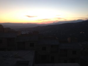 1412-low-sun-town